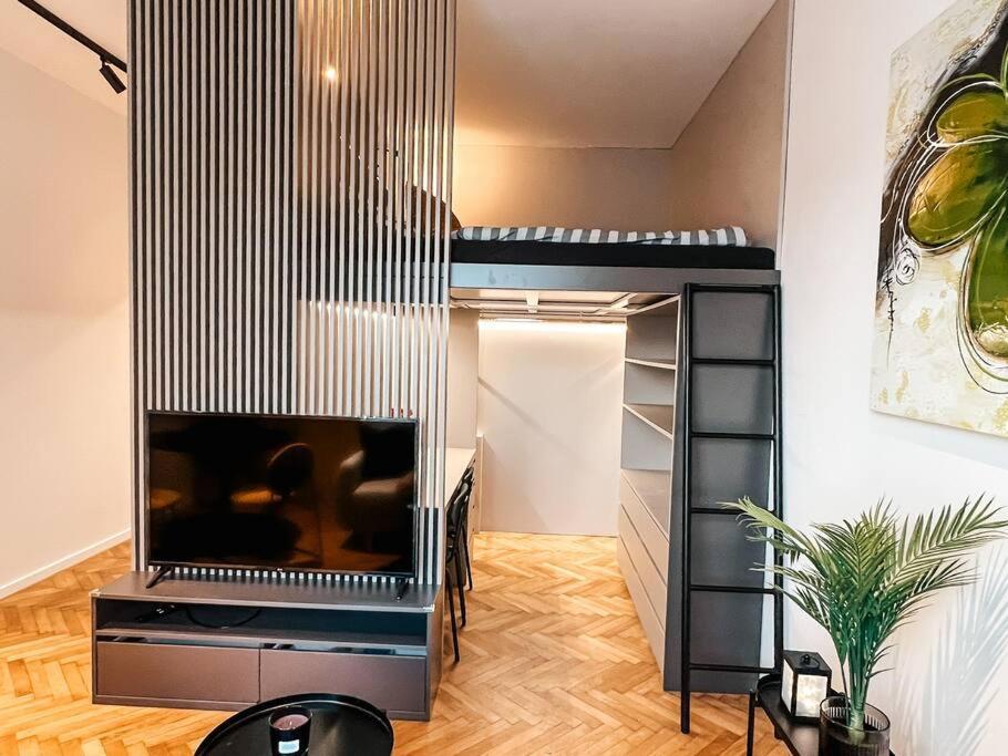 Central Getaway Studio 布拉迪斯拉发 外观 照片